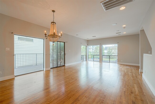 Photo - 4305 Eigel St