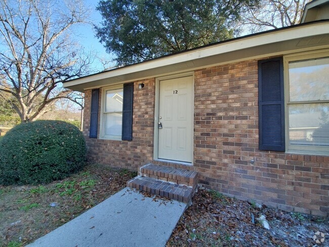 Building Photo - 100 Lanier Dr Unit 12 Rental