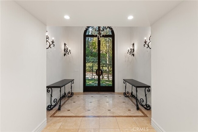 Photo - 8152 Tianna Rd