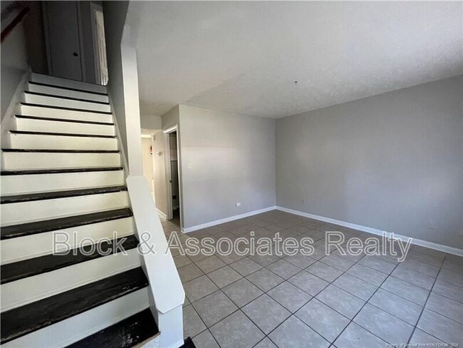 Photo - 4959 Galveston Dr Unidad B