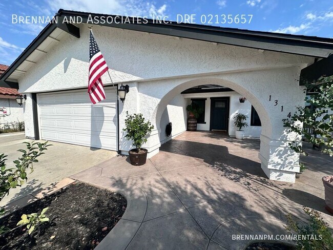 Charming 3-Bedroom Home in Escondido: Mode... - Charming 3-Bedroom Home in Escondido: Mode...