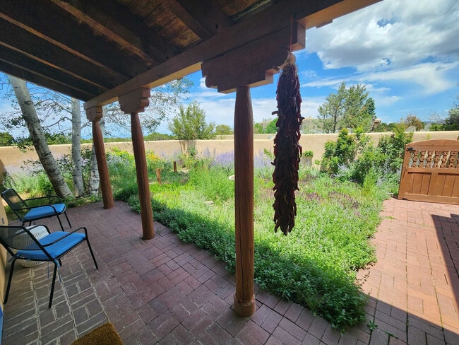 Photo - 6 Fonda Way Unit ID1313830P