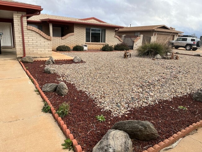 Photo - Large 4 bedroom with  yard