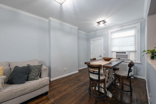 Photo - 68 Zabriskie St Unidad 2