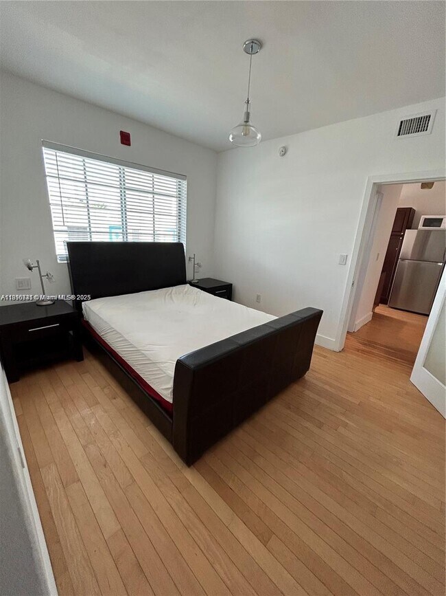 Photo - 1045 Lenox Ave. Unit 11