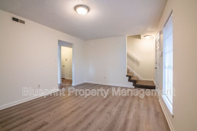 Photo - 1722 6th Pl Cir NW