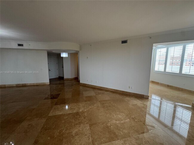 Photo - 626 Coral Way Condo