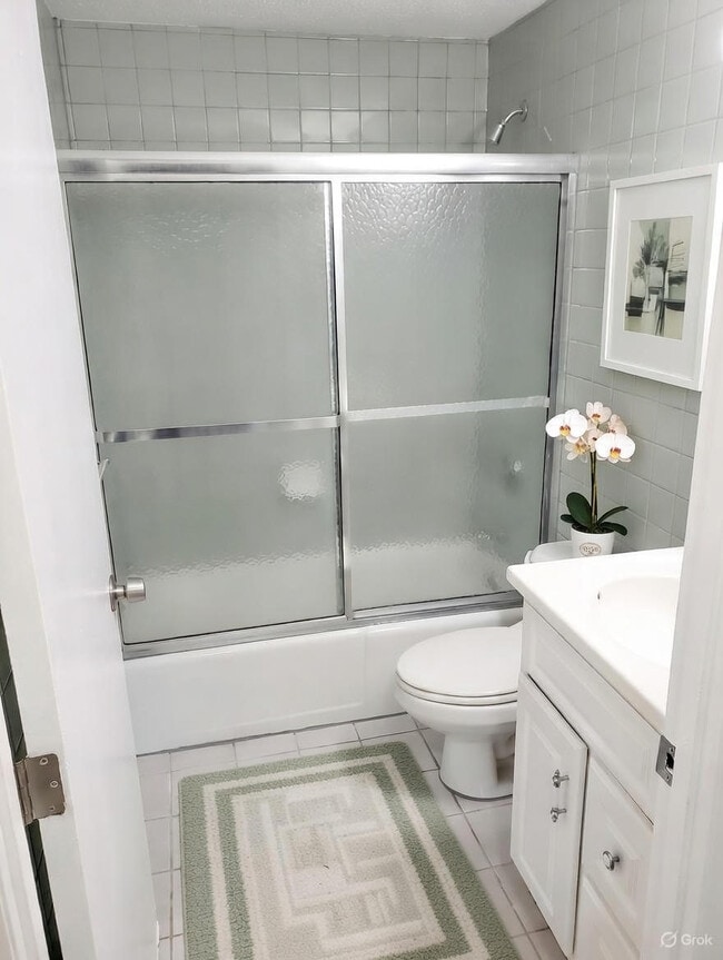 Photo - 9 Cross St Unit 11