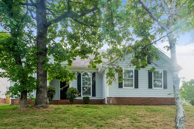 Photo - 7200 Daerwood Pl