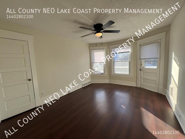 Photo - 3922 Riverside Ave Unit 2Up