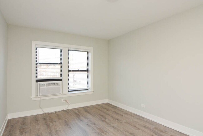 735 W Brompton Ave Unit 93