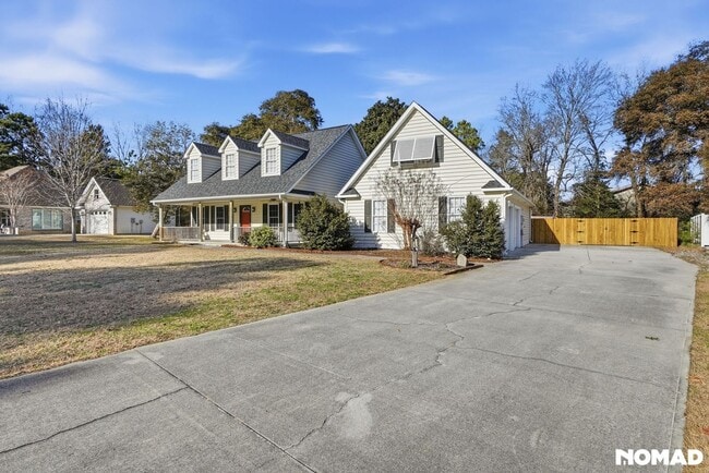 Photo - 174 Hunting Bay Dr