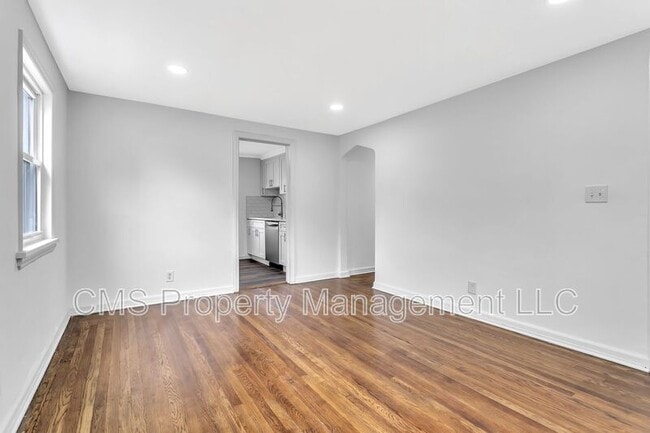 401 Sanford Ave Unit 1