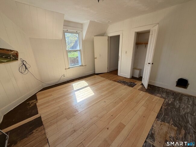 Photo - 65 Liberty St