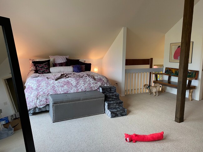 Photo - 3522 Smuggler Way