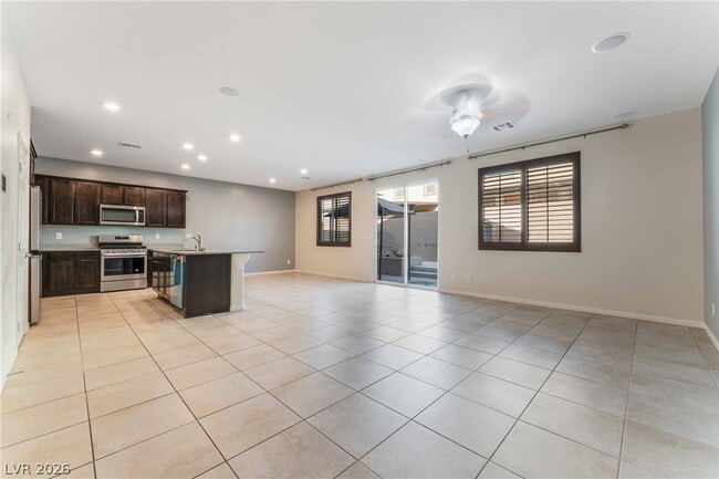 Photo - 4436 Stardusk Falls Ave