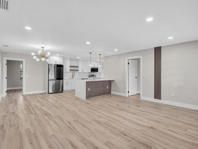 Photo - 10691 NW 28th St