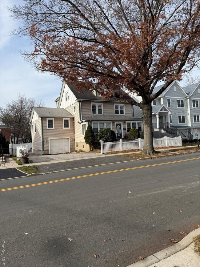 Photo - 52 Nelson Ave Unidad #2