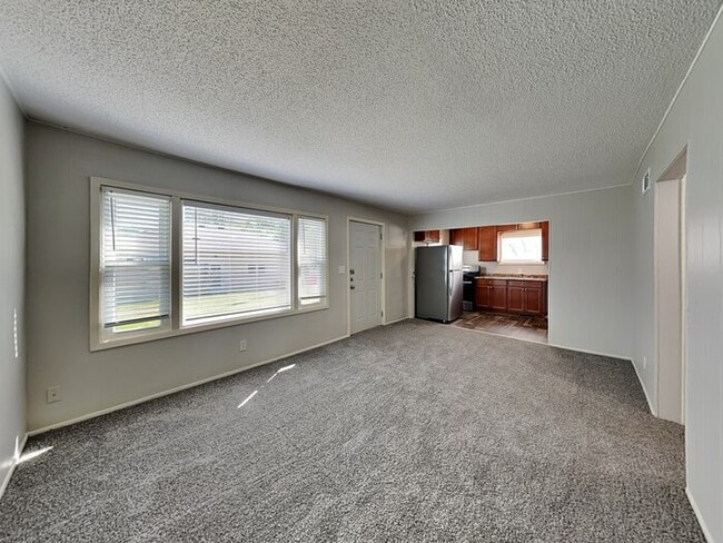 Photo - 3300 Welcome Ave N