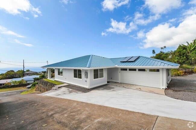 Building Photo - Discover Your Dream Home in Kealakekua!