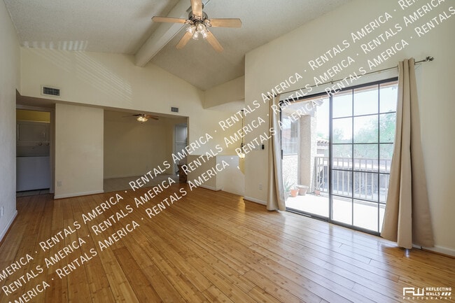 Photo - 925 N College Ave Unit C210