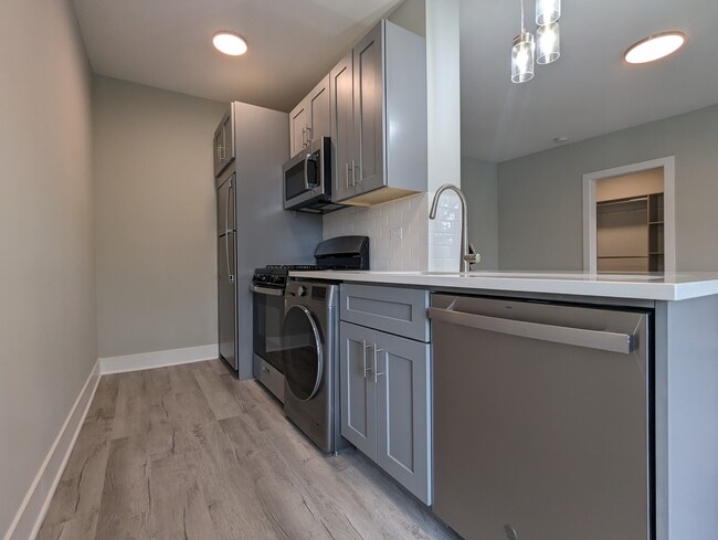 Photo - 372 Hazel Ave