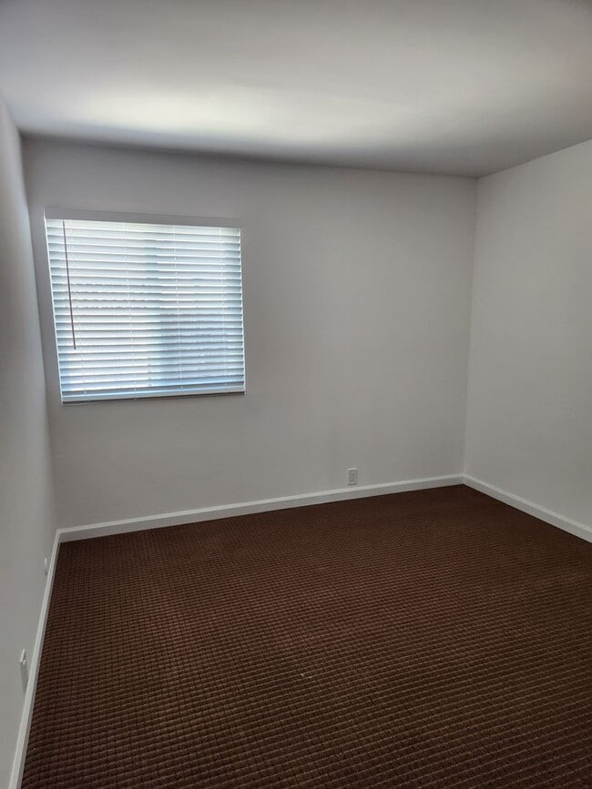 Photo - Tierrasanta 3 bed 2 ba Townhouse with Canyon View