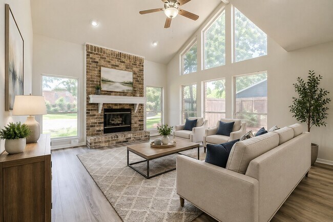 Photo - 20206 Lake Sherwood Dr