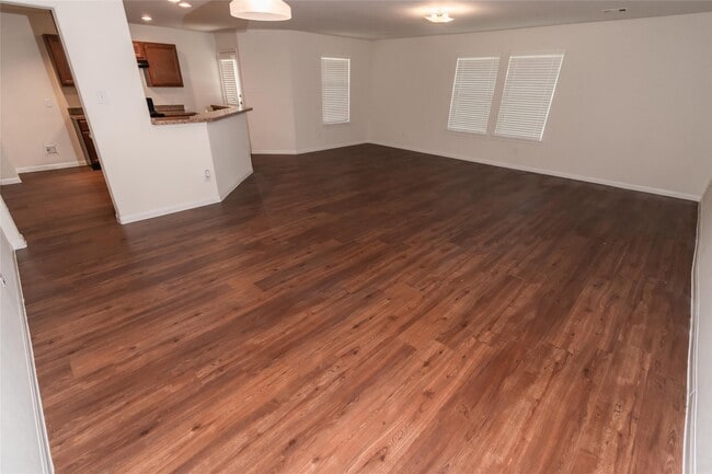 Photo - 5815 Post Oak Manor Dr