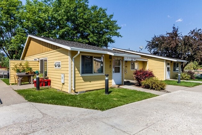 Photo - 203 N Storie St