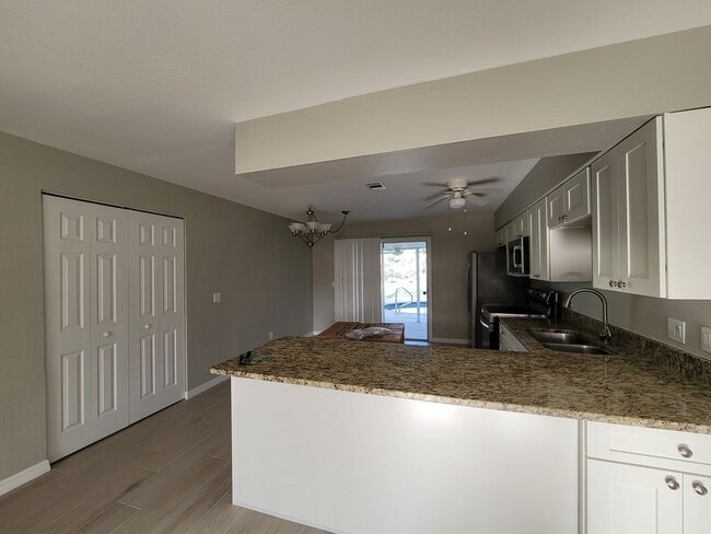 Photo - Duplex with pool for rent