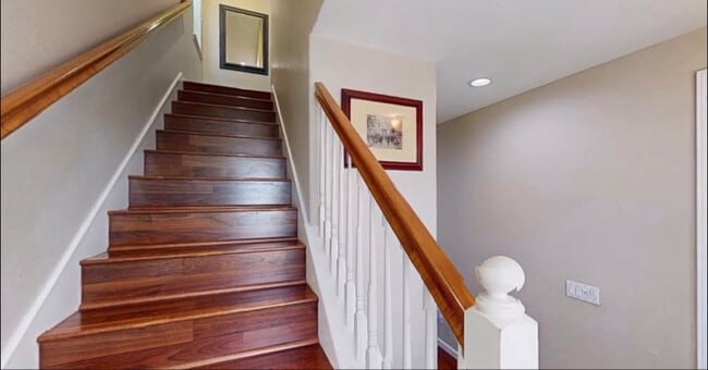 Photo - 1062 Acland Way