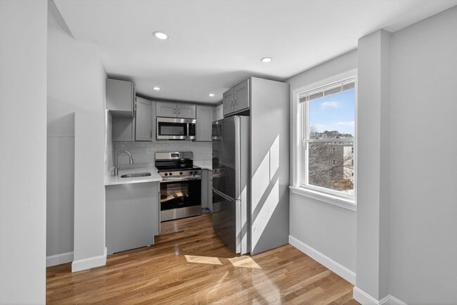 Photo - 91 Francis St Unit #3