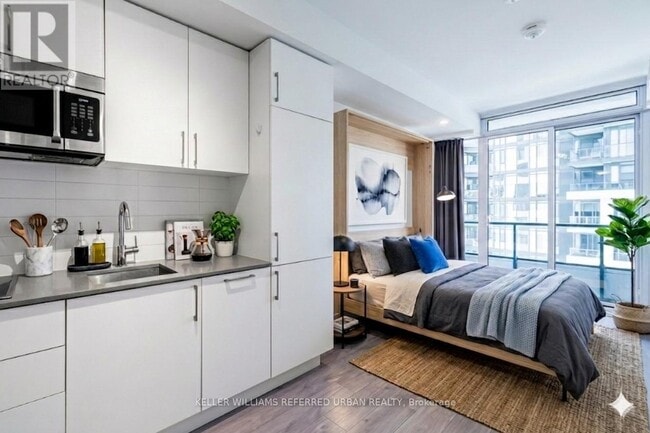 Photo - 576 Front St W Unité 1412E