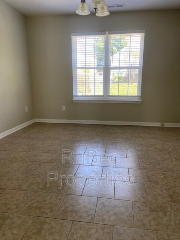 Photo - 5176 Brooktree Dr