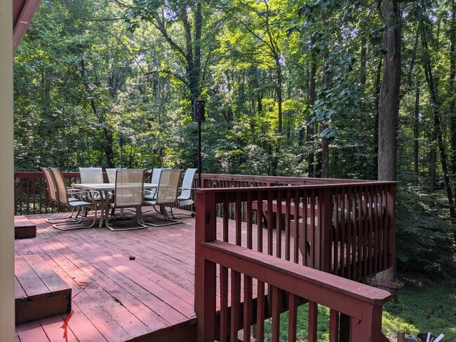Building Photo - 3613 Brookeside Dr Unit 1