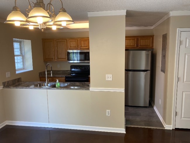 Photo - 1419 Founders Way