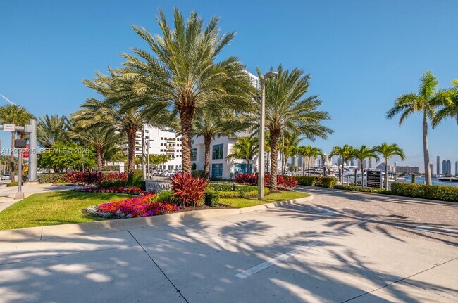 Photo - 17301 Biscayne Blvd Unit 1609