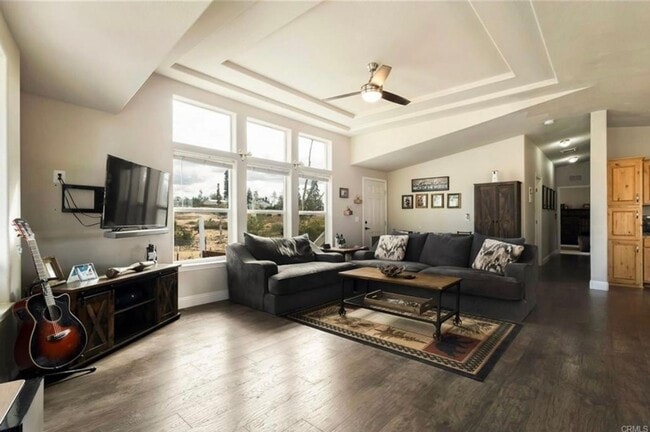 Photo - 918 Deer Creek Ln