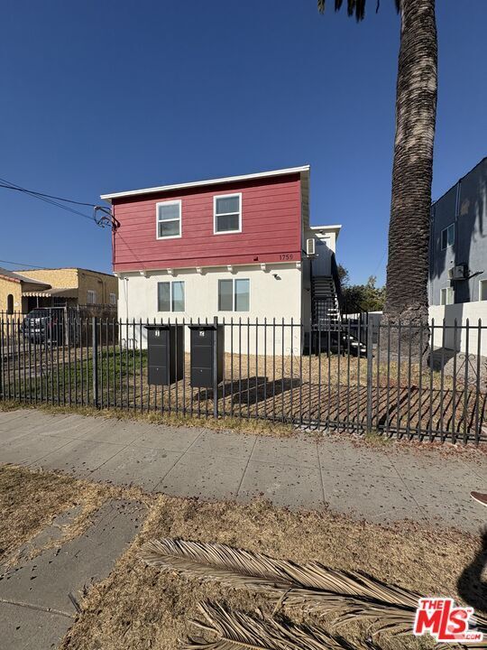 Building Photo - 1759 W 35th Pl Rental