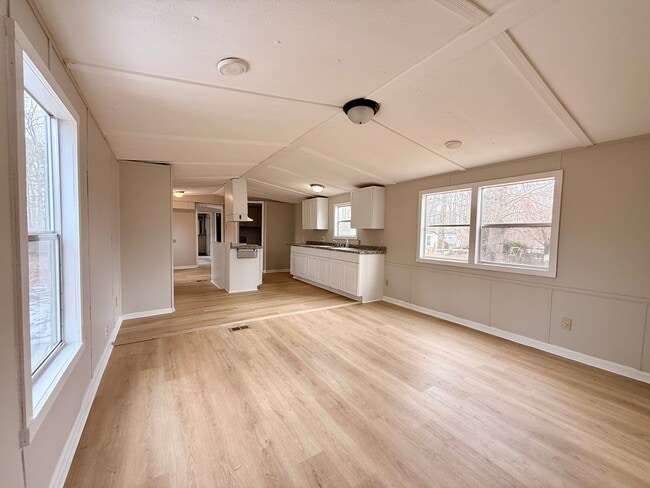 Photo - Open Concept 2 Bed, 2 Bath home FOR RENT in Laurel Lakes, NJ $1500