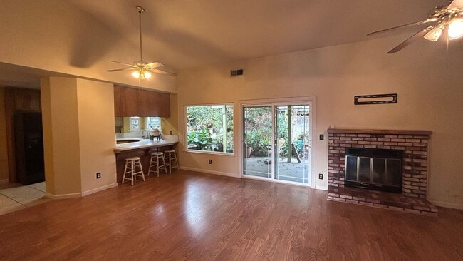 Photo - 4609 Wessex Ln