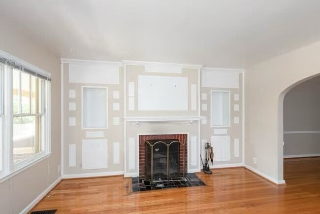Photo - 77 N Layman Ave