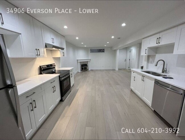 Photo - 2 Bedroom Basement Suite in Abbotsford