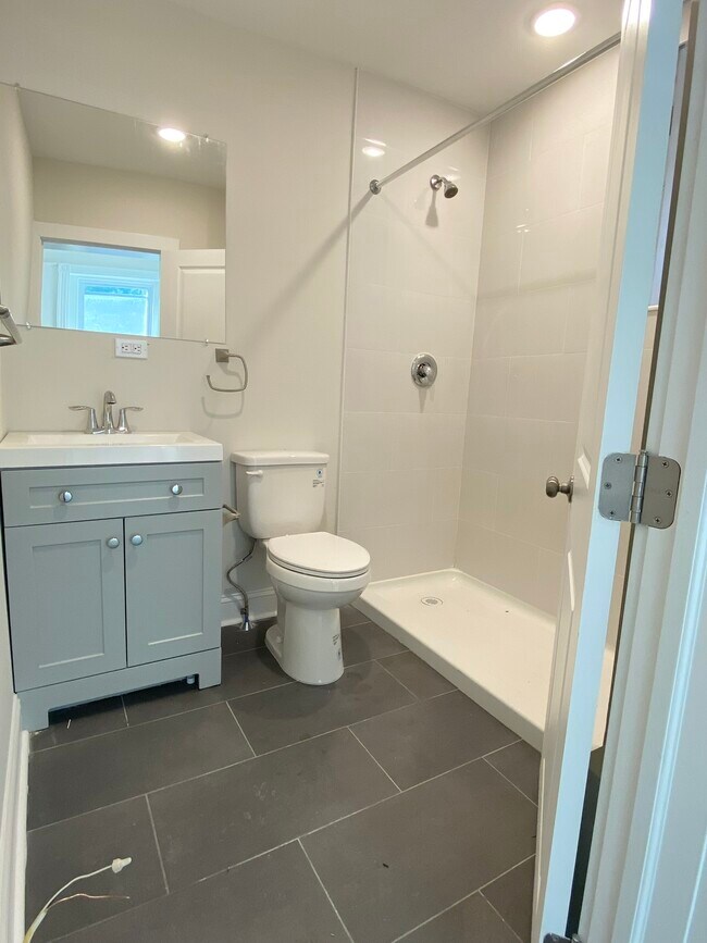 Photo - 908 S 47th St