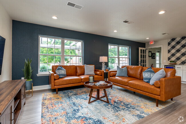 Interior Photo - Stonehedge Townhomes