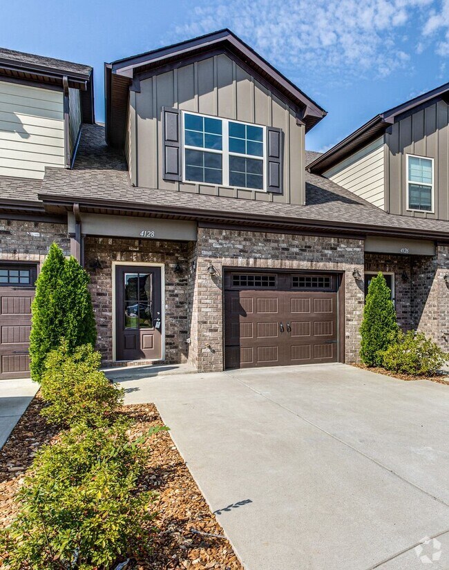 Building Photo - Fantastic Townhome Located in Murfreesboro!