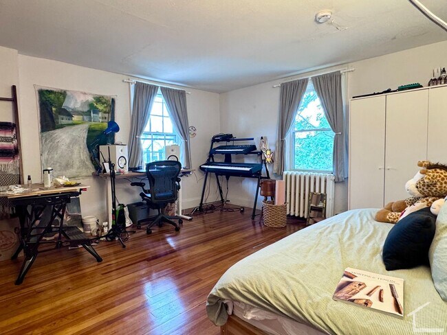 Photo - 20 Lanark Rd