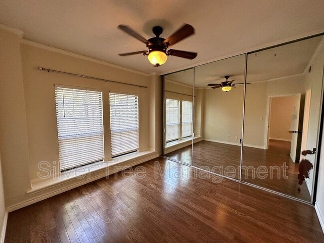 Photo - 4405 Bowser Ave Unit #203