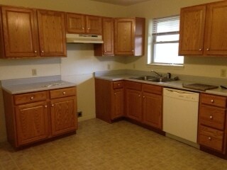 Photo - 112 Blue Spruce Ln